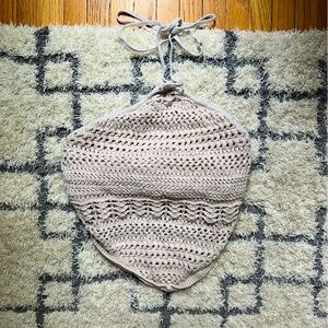 Cropped knitted halter top